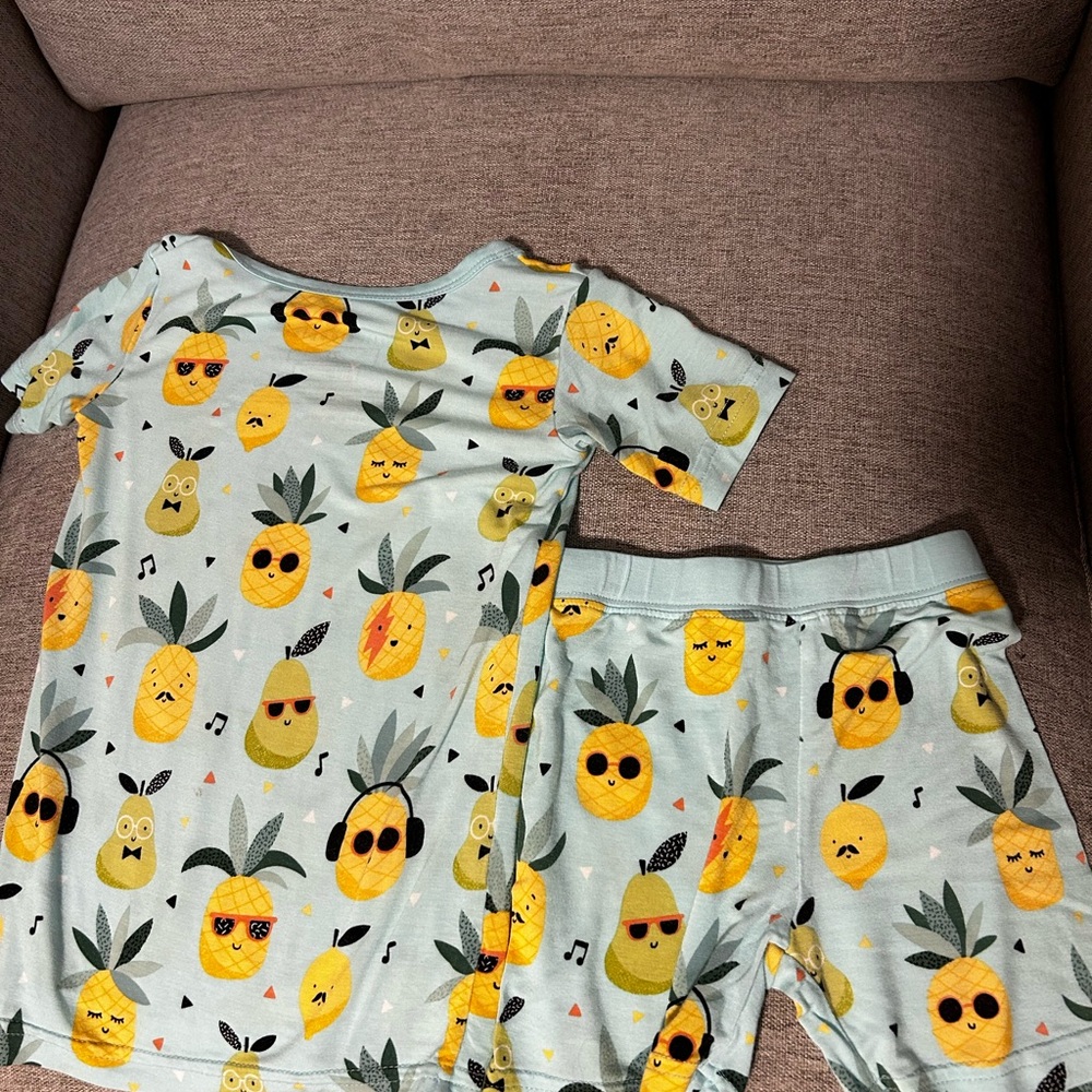 Little Sleepies Pineapples short sleeve 2 piece